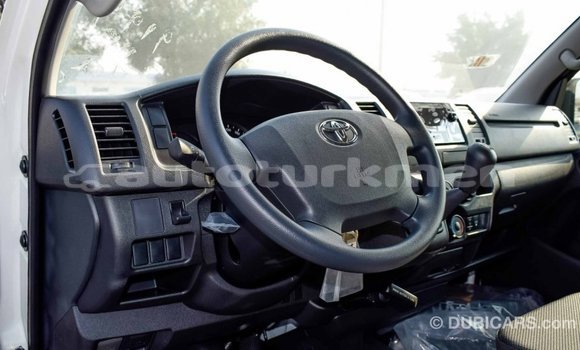 Buy Import Toyota Hiace White Car in Import - Dubai in Ahal Buy Import Toyota Hiace White Car in Import - Dubai in Ahal