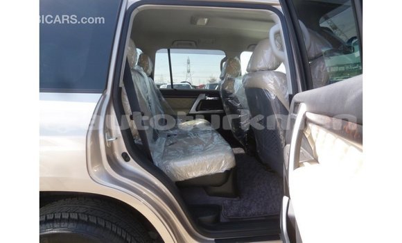 Buy Import Toyota Land Cruiser Other Car in Import - Dubai in Ahal Buy Import Toyota Land Cruiser Other Car in Import - Dubai in Ahal