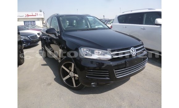 Buy Import Volkswagen Touareg Black Car in Import - Dubai in Ahal