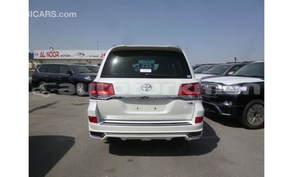 Buy Import Toyota Land Cruiser White Car in Import - Dubai in Ahal Buy Import Toyota Land Cruiser White Car in Import - Dubai in Ahal