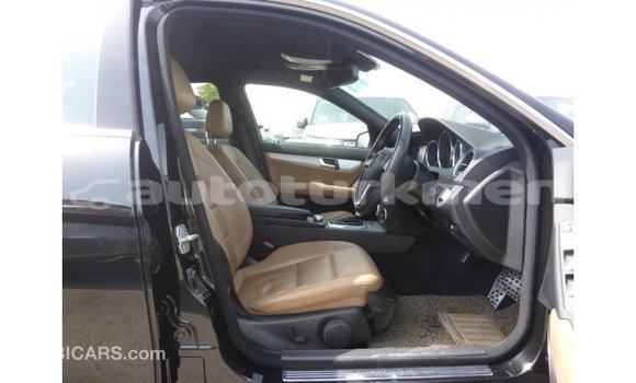 Buy Import Mercedes-Benz 190 Black Car in Import - Dubai in Ahal Buy Import Mercedes-Benz 190 Black Car in Import - Dubai in Ahal