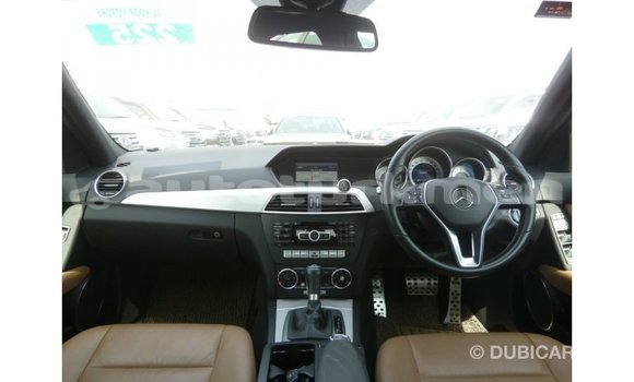 Buy Import Mercedes-Benz 190 Black Car in Import - Dubai in Ahal Buy Import Mercedes-Benz 190 Black Car in Import - Dubai in Ahal