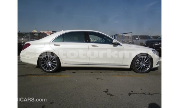 Buy Import Mercedes-Benz 190 White Car in Import - Dubai in Ahal Buy Import Mercedes-Benz 190 White Car in Import - Dubai in Ahal