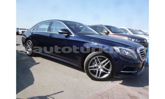 Buy Import Mercedes-Benz 190 Blue Car in Import - Dubai in Ahal