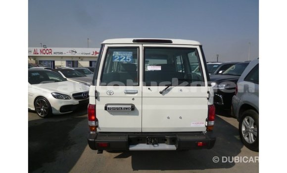 Buy Import Toyota Land Cruiser White Car in Import - Dubai in Ahal Buy Import Toyota Land Cruiser White Car in Import - Dubai in Ahal