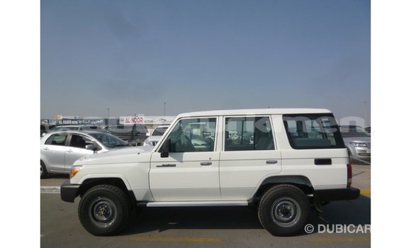 Buy Import Toyota Land Cruiser White Car in Import - Dubai in Ahal Buy Import Toyota Land Cruiser White Car in Import - Dubai in Ahal