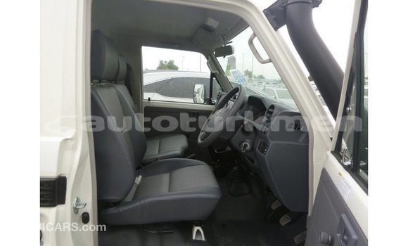 Buy Import Toyota Land Cruiser White Car in Import - Dubai in Ahal Buy Import Toyota Land Cruiser White Car in Import - Dubai in Ahal
