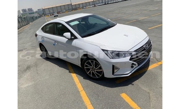 Buy Import Hyundai Elantra White Car in Import - Dubai in Ahal Buy Import Hyundai Elantra White Car in Import - Dubai in Ahal