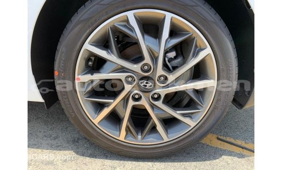 Buy Import Hyundai Elantra White Car in Import - Dubai in Ahal Buy Import Hyundai Elantra White Car in Import - Dubai in Ahal