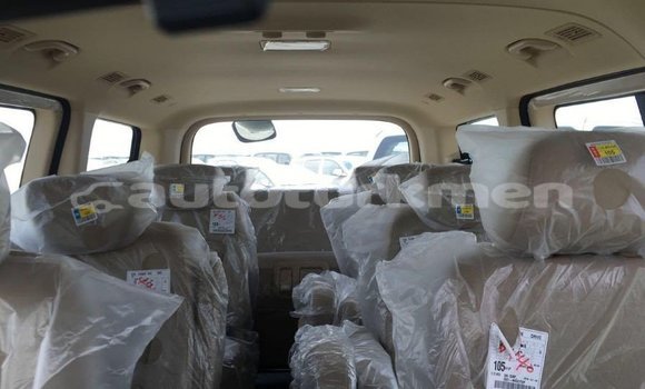 Buy Import Hyundai Chorus White Truck in Import - Dubai in Ahal Buy Import Hyundai Chorus White Truck in Import - Dubai in Ahal