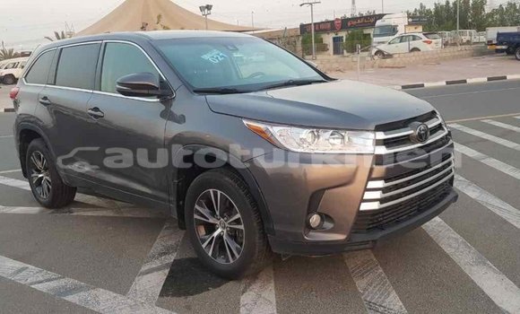 Buy Import Toyota Highlander Other Car in Import - Dubai in Ahal Buy Import Toyota Highlander Other Car in Import - Dubai in Ahal