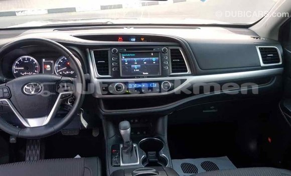 Buy Import Toyota Highlander Other Car in Import - Dubai in Ahal Buy Import Toyota Highlander Other Car in Import - Dubai in Ahal