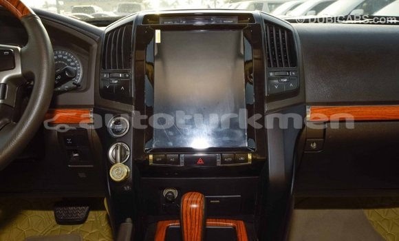 Buy Import Toyota Land Cruiser White Car in Import - Dubai in Ahal Buy Import Toyota Land Cruiser White Car in Import - Dubai in Ahal