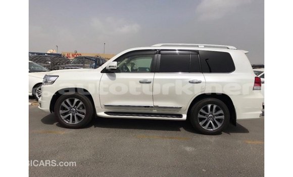 Buy Import Toyota Land Cruiser White Car in Import - Dubai in Ahal Buy Import Toyota Land Cruiser White Car in Import - Dubai in Ahal