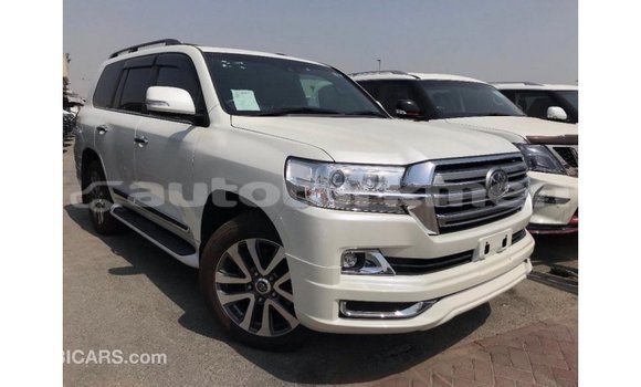 Buy Import Toyota Land Cruiser White Car in Import - Dubai in Ahal Buy Import Toyota Land Cruiser White Car in Import - Dubai in Ahal