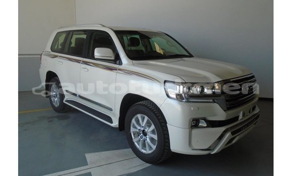 Buy Import Toyota Land Cruiser White Car in Import - Dubai in Ahal Buy Import Toyota Land Cruiser White Car in Import - Dubai in Ahal