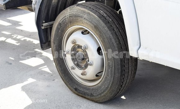 Buy Import Mercedes-Benz 190 White Car in Import - Dubai in Ahal Buy Import Mercedes-Benz 190 White Car in Import - Dubai in Ahal