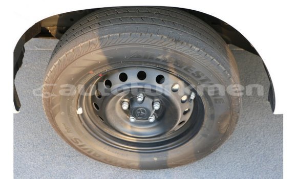 Buy Import Toyota Hilux White Car in Import - Dubai in Ahal Buy Import Toyota Hilux White Car in Import - Dubai in Ahal