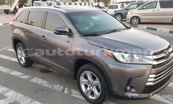 Buy Import Toyota Highlander Other Car in Import - Dubai in Ahal Buy Import Toyota Highlander Other Car in Import - Dubai in Ahal