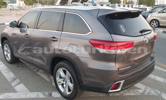 Buy Import Toyota Highlander Other Car in Import - Dubai in Ahal Buy Import Toyota Highlander Other Car in Import - Dubai in Ahal