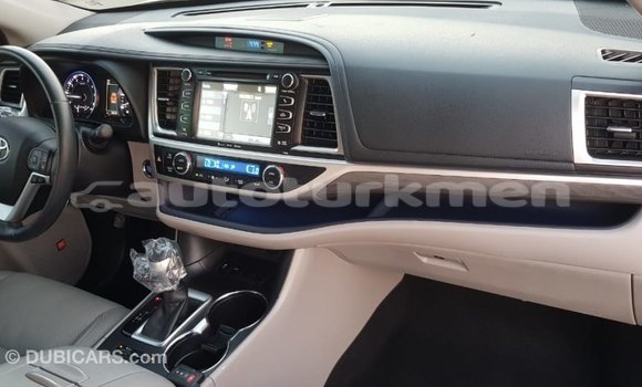 Buy Import Toyota Highlander Other Car in Import - Dubai in Ahal Buy Import Toyota Highlander Other Car in Import - Dubai in Ahal