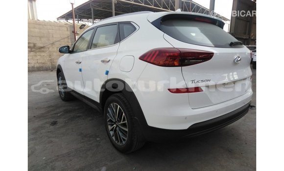 Buy Import Hyundai Tucson White Car in Import - Dubai in Ahal Buy Import Hyundai Tucson White Car in Import - Dubai in Ahal