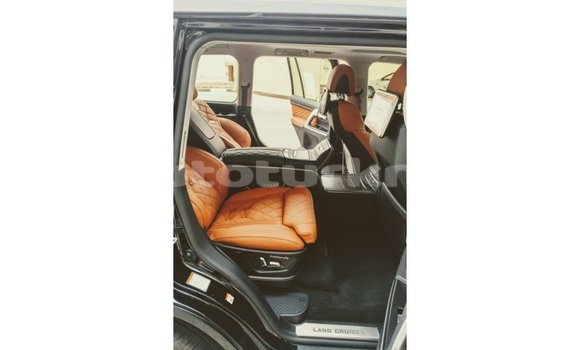 Buy Import Toyota Land Cruiser Black Car in Import - Dubai in Ahal Buy Import Toyota Land Cruiser Black Car in Import - Dubai in Ahal