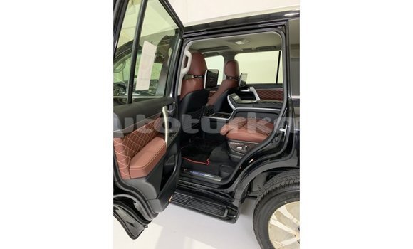 Buy Import Toyota Land Cruiser Black Car in Import - Dubai in Ahal Buy Import Toyota Land Cruiser Black Car in Import - Dubai in Ahal