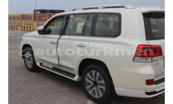 Buy Import Toyota Land Cruiser White Car in Import - Dubai in Ahal Buy Import Toyota Land Cruiser White Car in Import - Dubai in Ahal